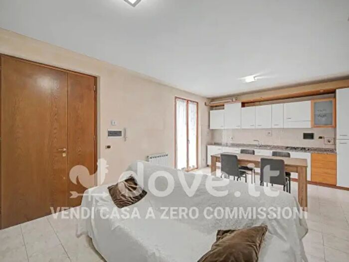 Appartamento trilocale in vendita in Via San Rocco, Rapolano Terme