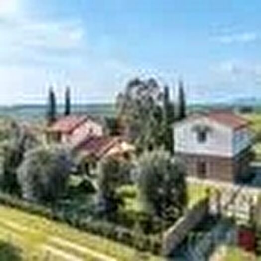 Casa in vendita in Tuscania