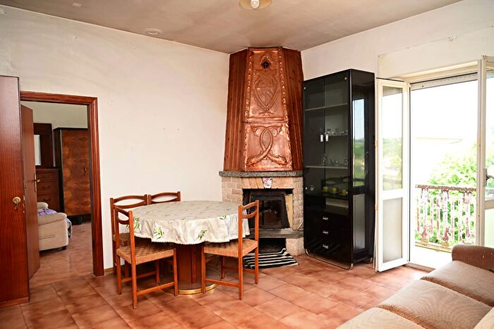 Appartamento trilocale in vendita in Monte Catria, Frontone