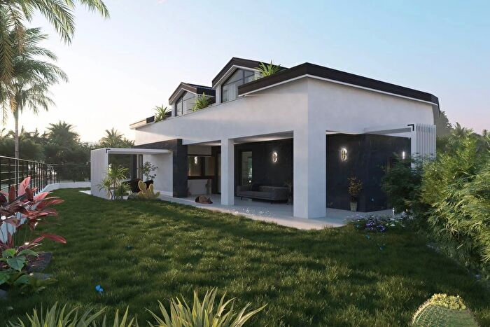 Appartamento trilocale in vendita in Via Aurelia, Andora