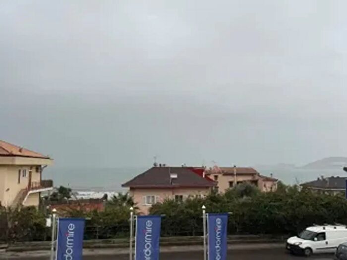 Appartamento trilocale in vendita in Viale dellUnità dItalia, Formia