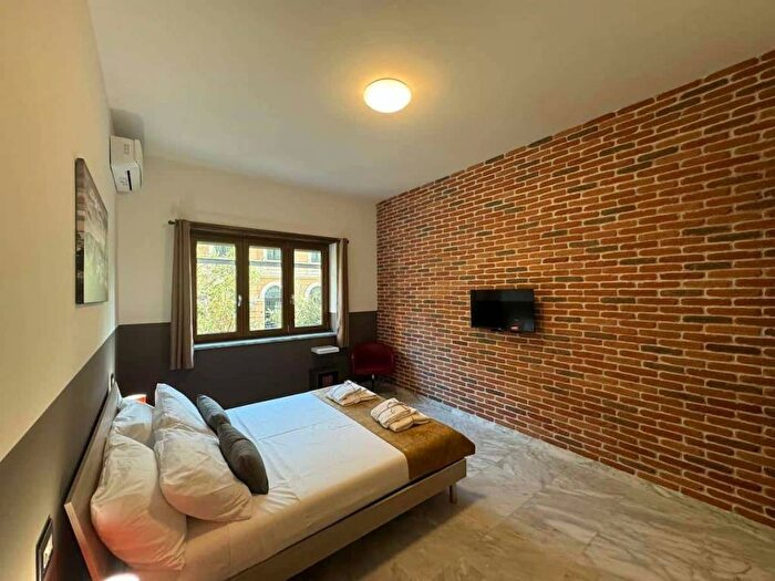 Appartamento quadrilocale in affitto in Via Gino Capponi, Appio Latino, Roma