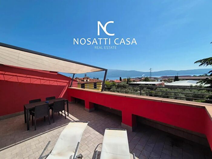 Appartamento trilocale in vendita in Via Trento, Toscolano Maderno