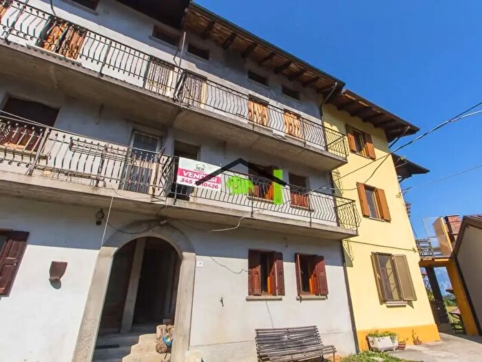 Appartamento con 7 locali in vendita in Via dei Colli, Verzegnis