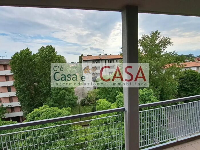 Appartamento trilocale in vendita in Via Guido Franco, Cadoneghe