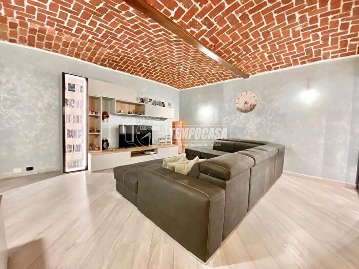 Casa con 5 locali in vendita in Via Alessandro Manzoni Monasterolo, Cafasse