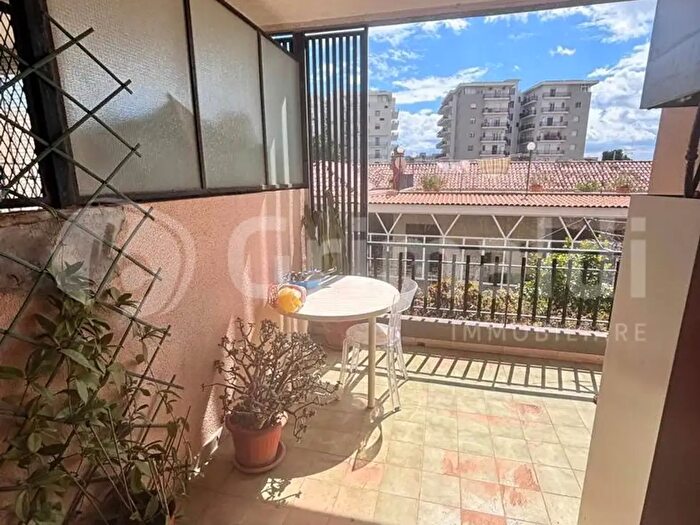 Appartamento con 5 locali in affitto in Viale Scala Greca, Siracusa