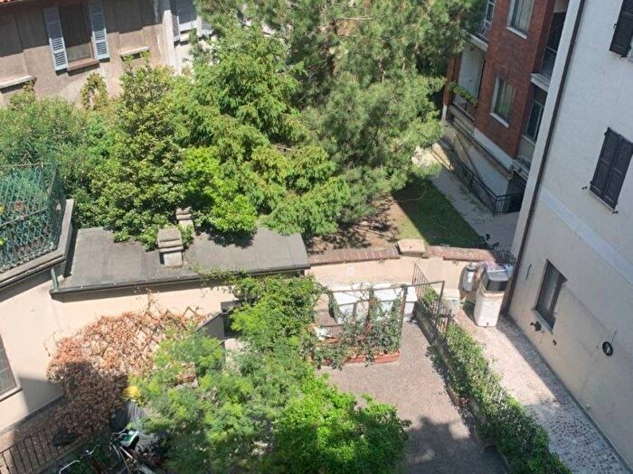 Appartamento bilocale in affitto in Via Bonaventura Zumbini, Barona, Milano