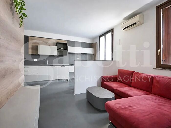 Appartamento bilocale in vendita in Via Falcone E Borsellino, Concorezzo