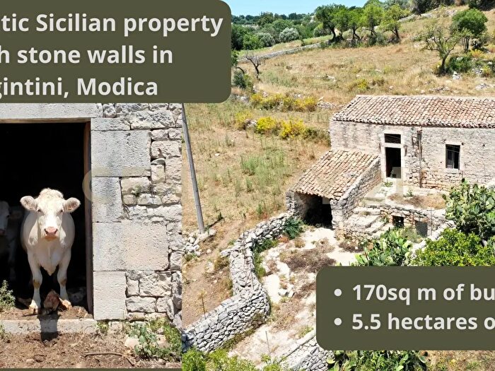 Casa con 6 locali in vendita in Strada Provinciale, Modica