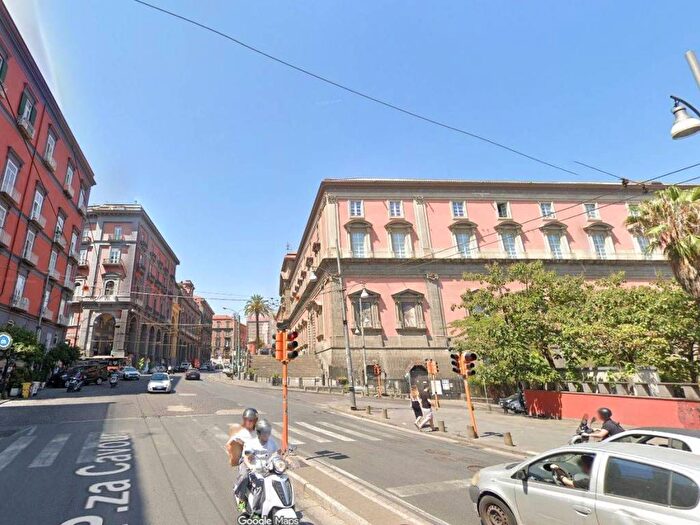 Appartamento quadrilocale in affitto in Via Antonio Villari, Sanità, Napoli