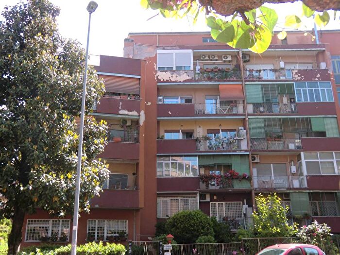 Appartamento trilocale in affitto in Via Gaspara Stampa, Talenti Monte Sacro, Roma