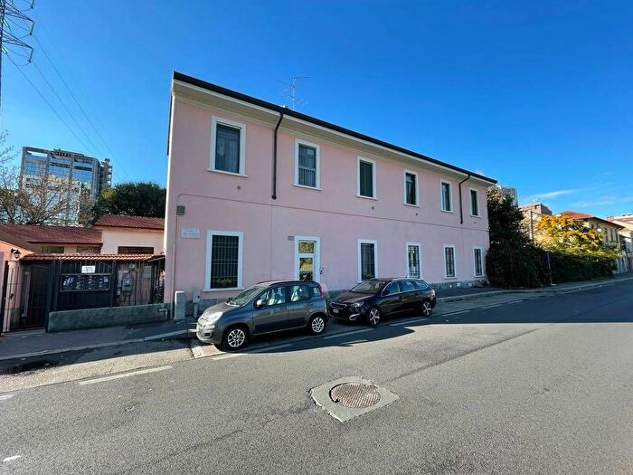 Appartamento bilocale in affitto in Via Giuseppe Ripamonti, Vigentino Fatima, Milano