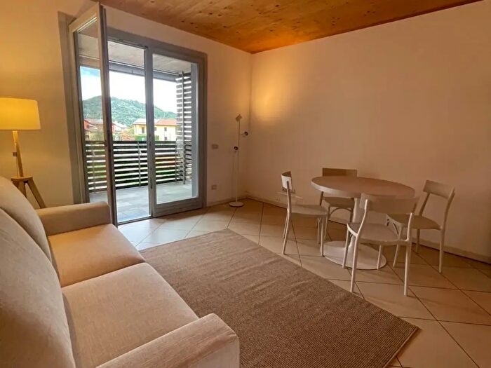 Appartamento bilocale in affitto in Via delle Rose, Teolo