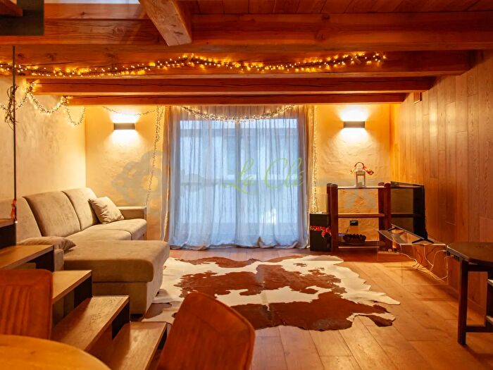 Appartamento quadrilocale in affitto in Via Roma, Courmayeur