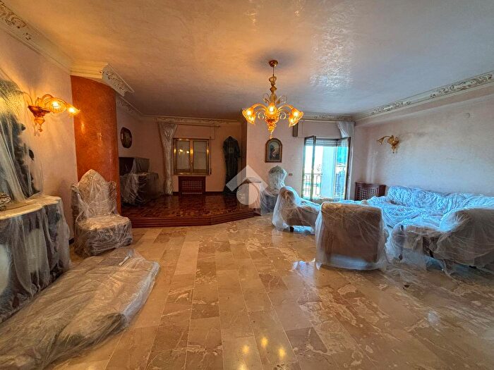 Appartamento quadrilocale in vendita in Via Piccolo Mondo Antico, CoriglianoRossano