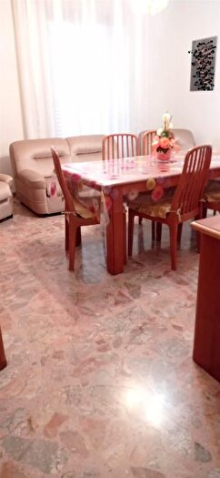 Appartamento trilocale in vendita in Crispiano