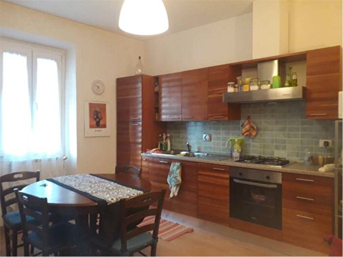 Appartamento trilocale in affitto in Via Lungo il Mugnone, Libertà Savonarola, Firenze