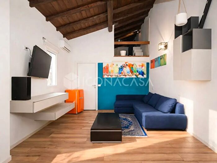 Appartamento trilocale in vendita in Via delle Borre Pal, Bologna