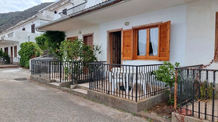 Casa bilocale in vendita in Capo Calava Snc, Gioiosa Marea