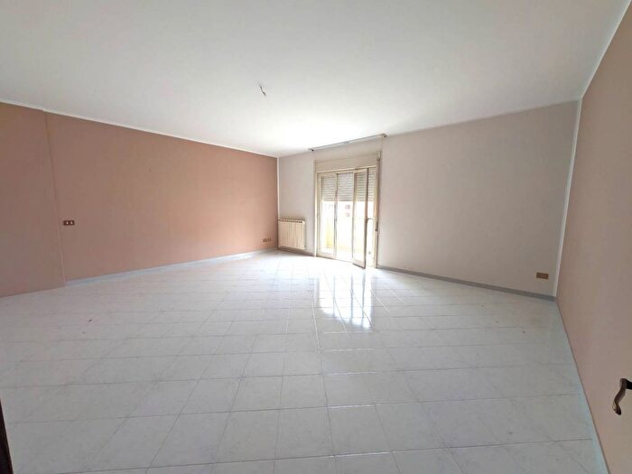 Appartamento trilocale in affitto in Via Libertà, Centro Urbano, Marsala