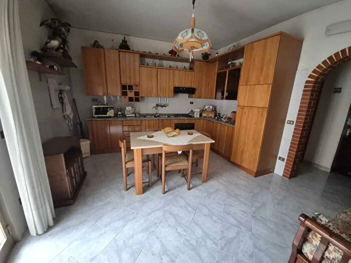 Appartamento trilocale in vendita in Via Palmiro Togliatti, Belmonte Mezzagno