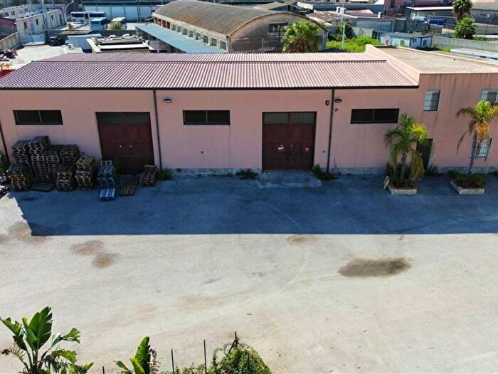 Appartamento con 5 locali in affitto in Pantanelli Elorina, Siracusa