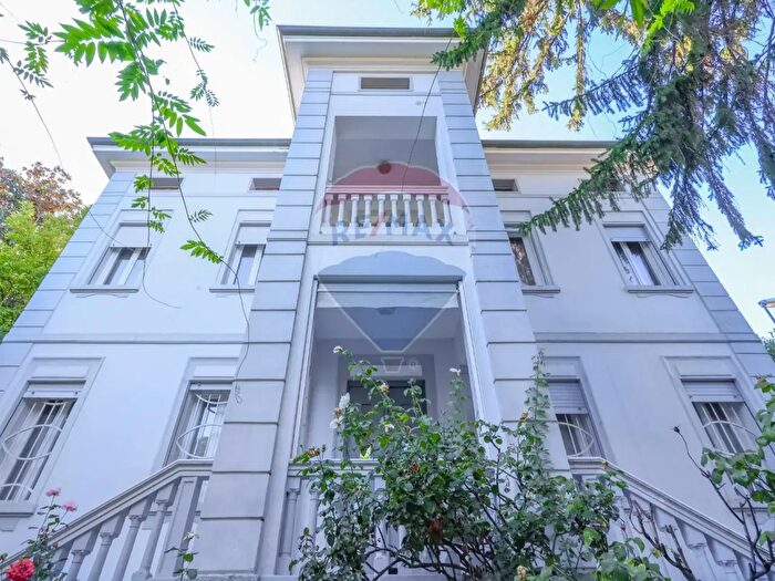 Casa con 5 locali in vendita in Monselice