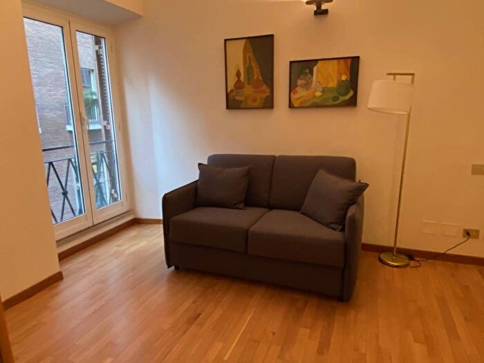 Appartamento bilocale in affitto in Via della Frezza, Piazza del Popolo, Roma