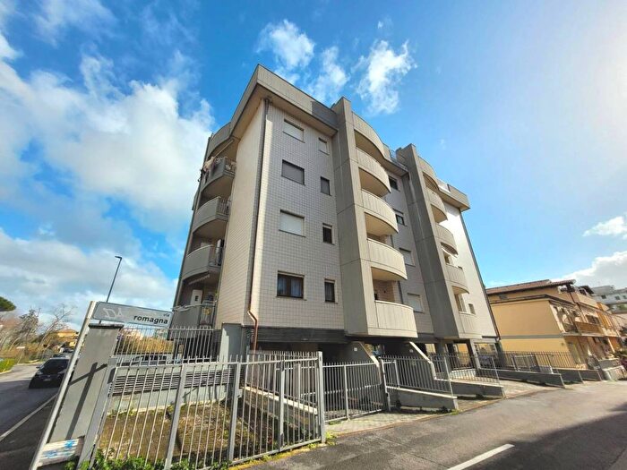 Appartamento bilocale in affitto in Via Romagna, Centro, Nettuno