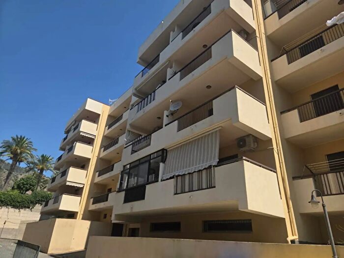Appartamento trilocale in vendita in Messina