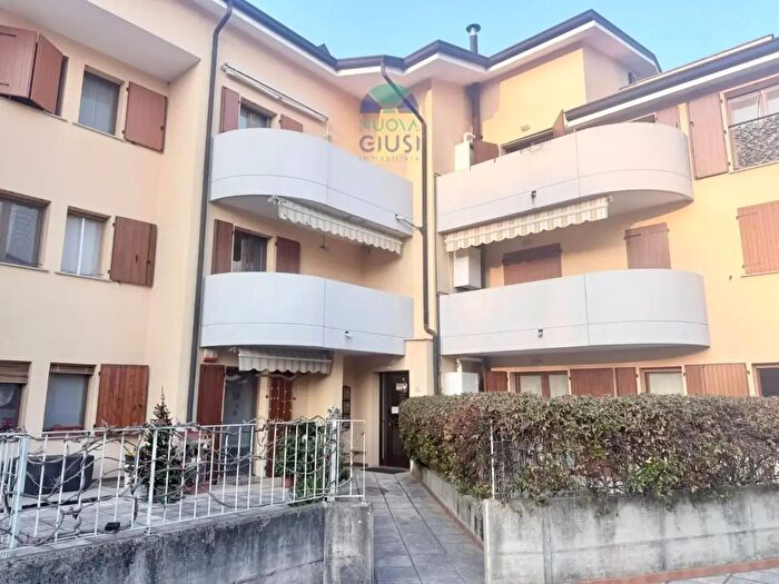 Appartamento trilocale in vendita in Monfalcone