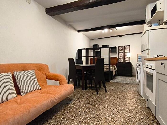 Appartamento monolocale in affitto in Via dell'Arancio, Centro, Carrara