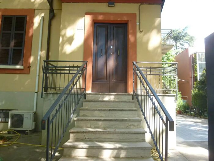 Appartamento quadrilocale in affitto in Viale Fratelli Spazzoli, Forli'