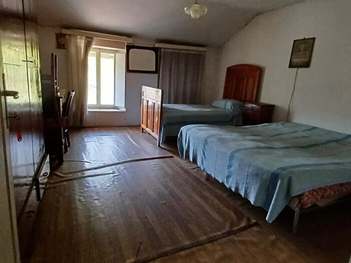 Casa con 10 locali in vendita in Via Caduti del Lavoro, Pieve Di Cadore