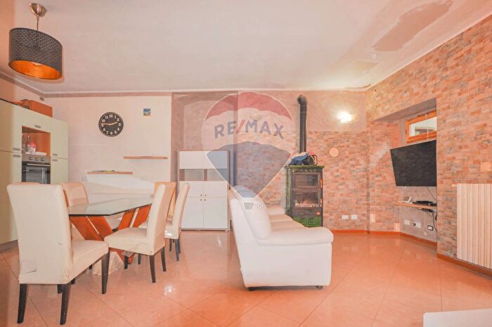 Appartamento trilocale in vendita in Gavardo