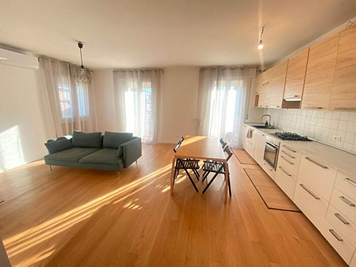 Appartamento quadrilocale in affitto in Via Camillo Flammarion, Brusegana Aeroporto, Padova