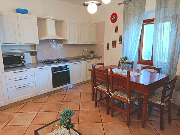 Appartamento quadrilocale in affitto in via vittorio veneto, Centro, Rignano sull'Arno