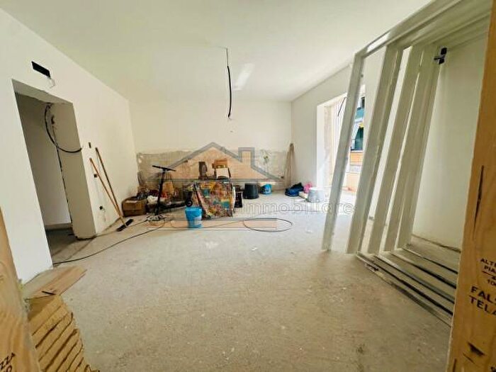 Appartamento trilocale in vendita in Via Madonna delle Grazie, Giugliano In Campania