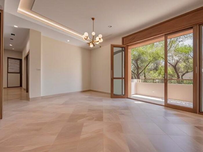 Appartamento con 5 locali in vendita in Via Macanno, Cattolica