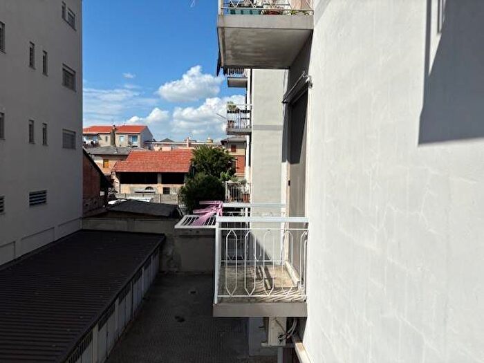 Appartamento bilocale in affitto in Corso Camillo Benso di Cavour, Ospedale, Vigevano