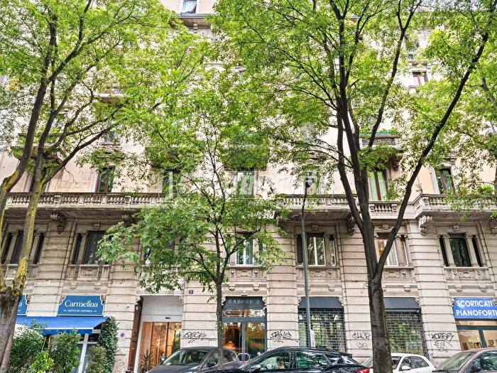 Appartamento monolocale in vendita in Via Cadore, Milano