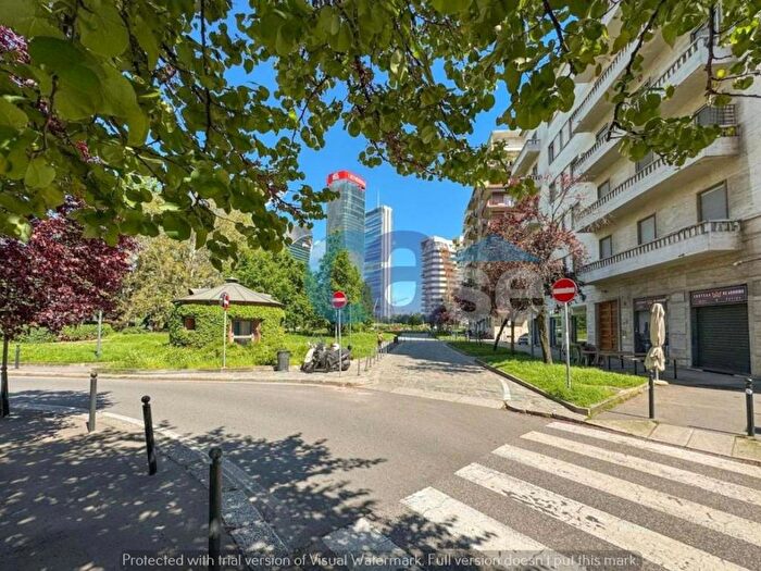 Appartamento bilocale in affitto in Via Desiderio da Settignano, Monte Rosa Lotto, Milano