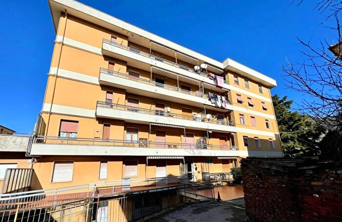 Appartamento quadrilocale in vendita in Via Aprile a Ronco Scrivia, Ronco Scrivia