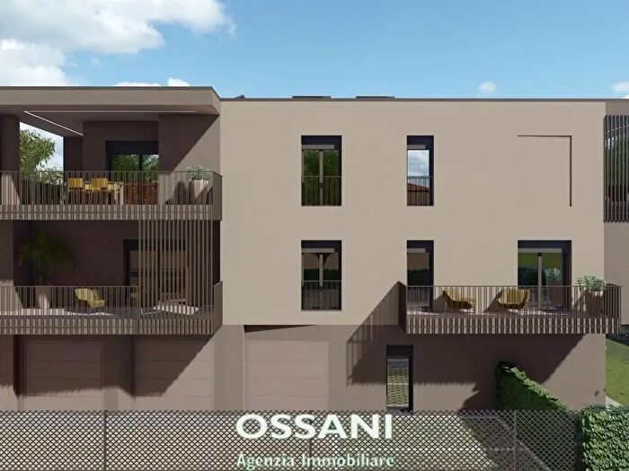 Appartamento quadrilocale in vendita in Via Canal Grande, Faenza