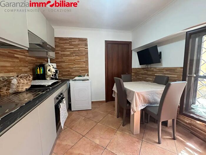 Appartamento bilocale in vendita in Calata Capodichino, Napoli