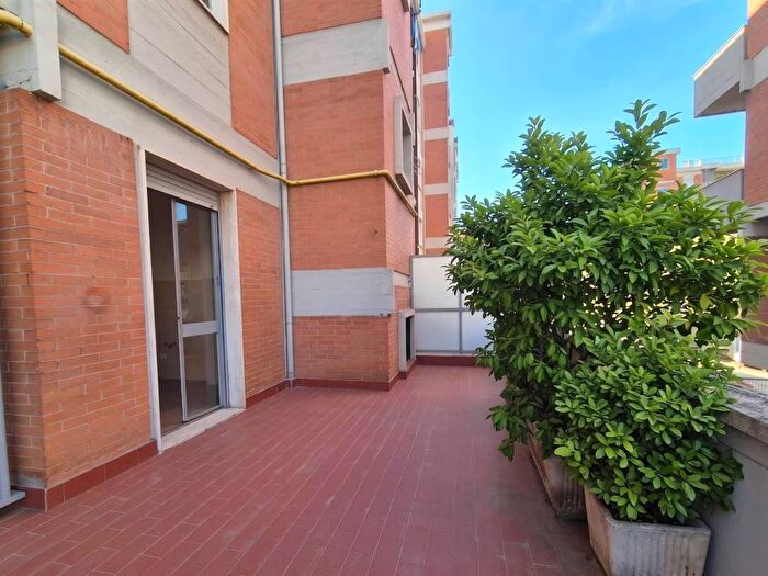 Appartamento quadrilocale in affitto in Via delle Panche, Careggi Rifredi Dalmazia, Firenze