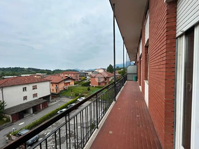 Appartamento quadrilocale in vendita in Via Martiri della Libertà, Sorisole