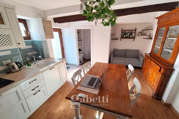 Casa trilocale in vendita in Via Baranello, Ferrazzano