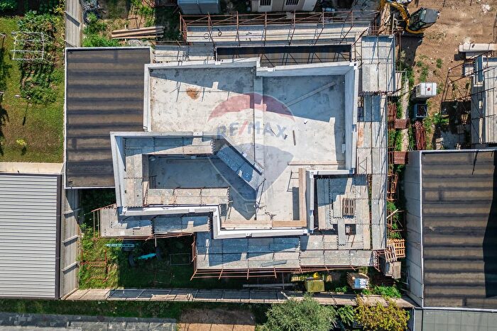 Appartamento con 5 locali in vendita in Magnago